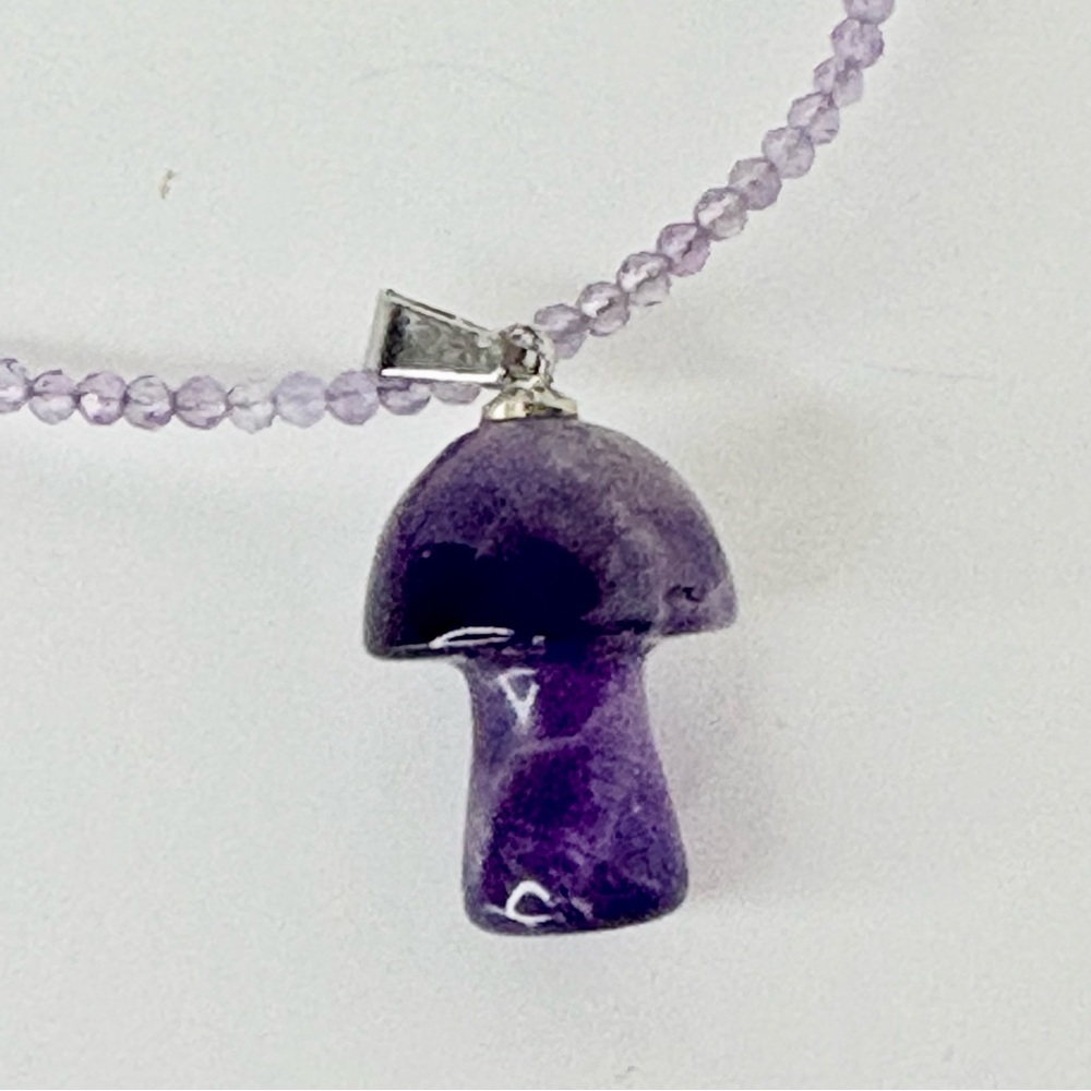 Gemstone Choker Necklace Amethyst Mushroom Silver Tone Positive Energy Crystals